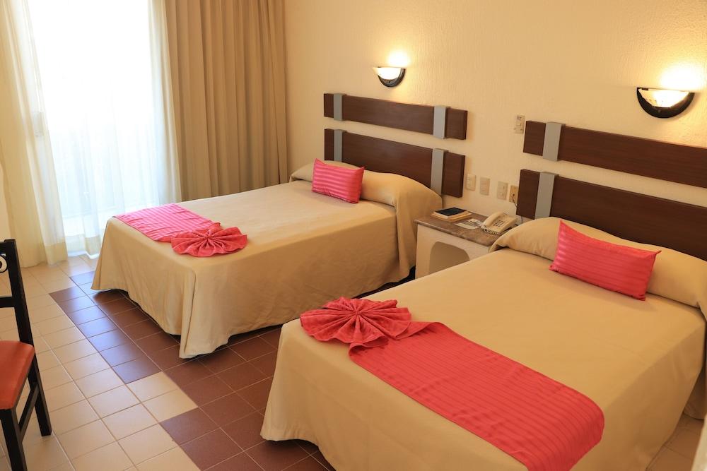 Hotel Plaza Palenque Zewnętrze zdjęcie